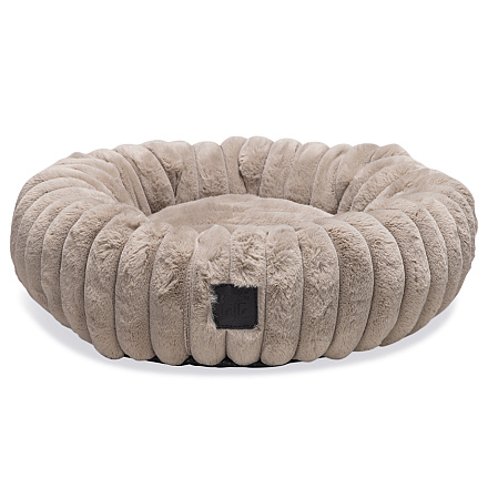 Designed by Lotte Kattenmand Reza Rond Beige